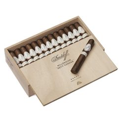 Davidoff Millennium Petit Corona (4.5" x 41)