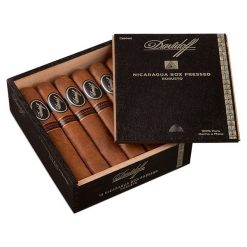 Davidoff Nicaragua Box-Pressed Robusto (5" x 48)