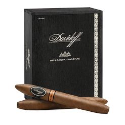 Davidoff Nicaragua Diadema (6.5" x 52)